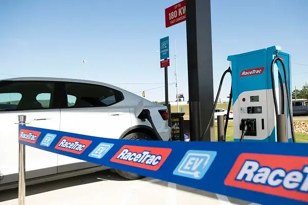 RaceTrac's first electric vehicle charger