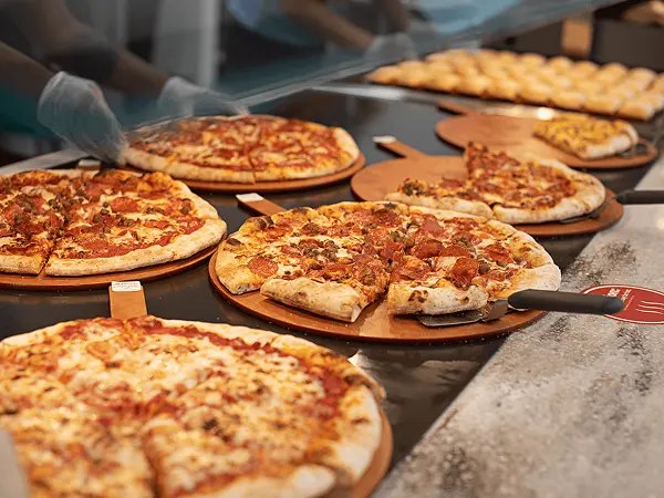 RaceTrac's whole pizzas on a hot bar