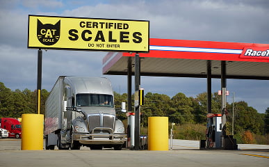 Certified CAT scales at RaceTrac Travel Centers