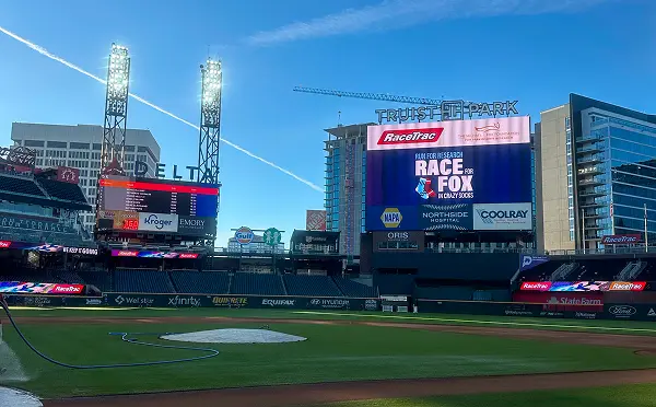 run-for-research-finish-line.webp