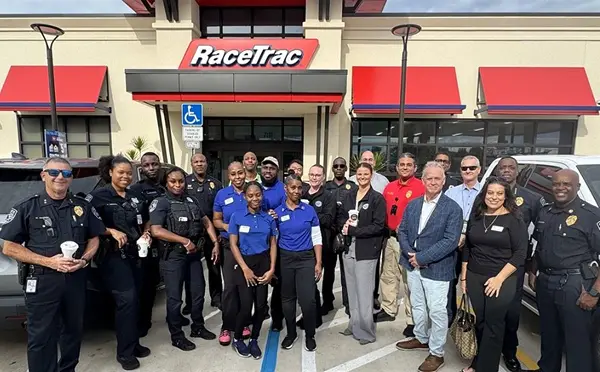 RaceTrac Store 2632 Welcomes the Community for Coffee with a Cop