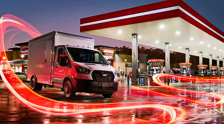 Box truck at RaceTrac gas station.